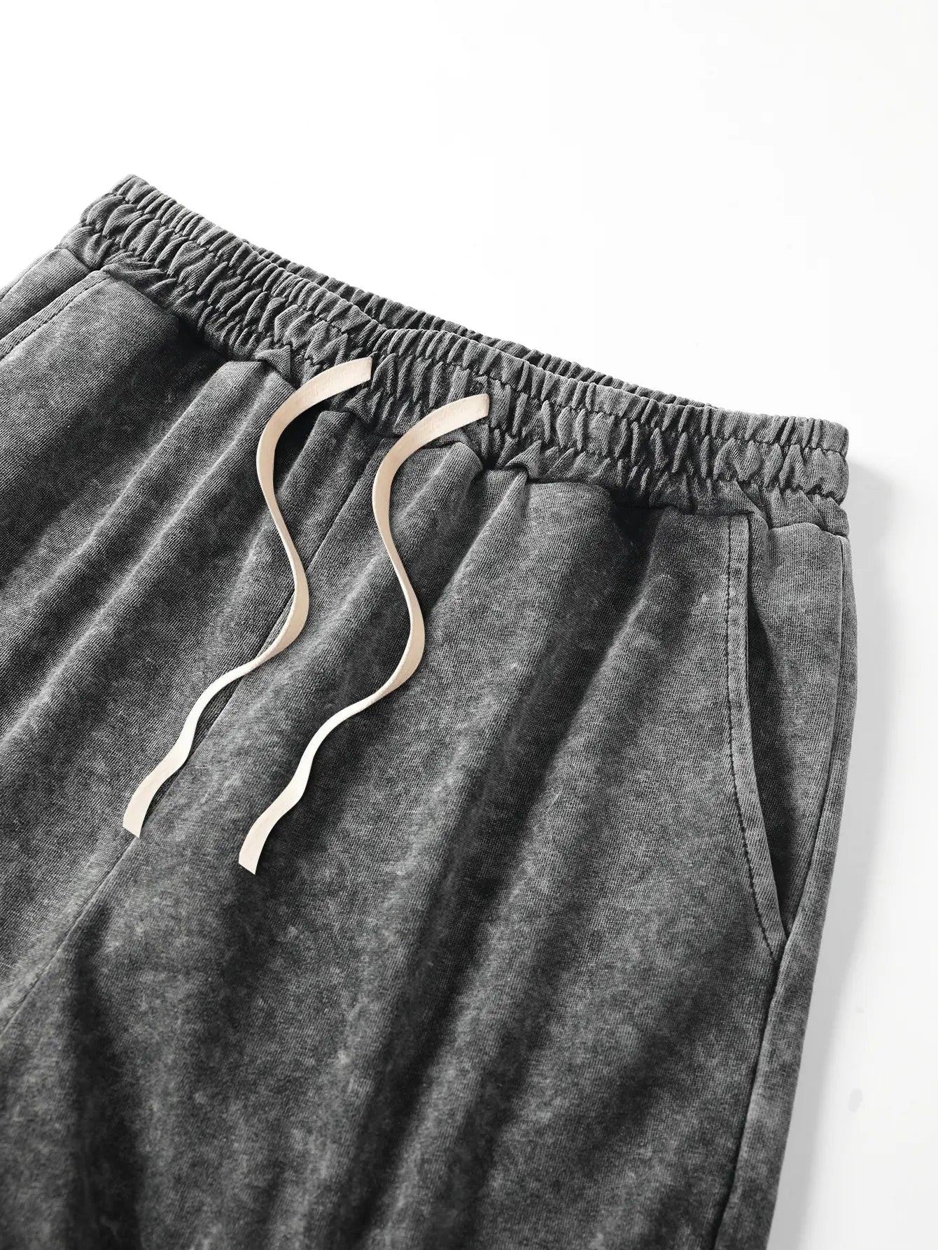 Men's Classic 2-Piece Soft Stretch Cotton Loungewear Set - Vintage Acid-Wash Distressed Crewneck Short-Sleeve T-Shirt Elastic-Waist Drawstring Wrinkle-Resistant Pockets shorts Ideal for Casual Sports Camping Summer Outfits Clothes Menswear Outdoor Suits